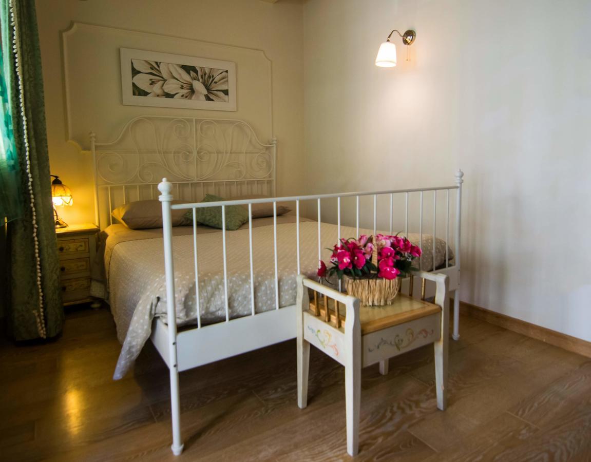 Il Piccolo Giglio Bed & Breakfast Porto SantʼElpidio Exterior foto