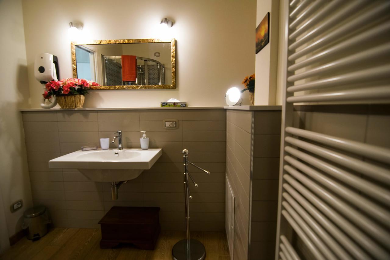 Il Piccolo Giglio Bed & Breakfast Porto SantʼElpidio Exterior foto